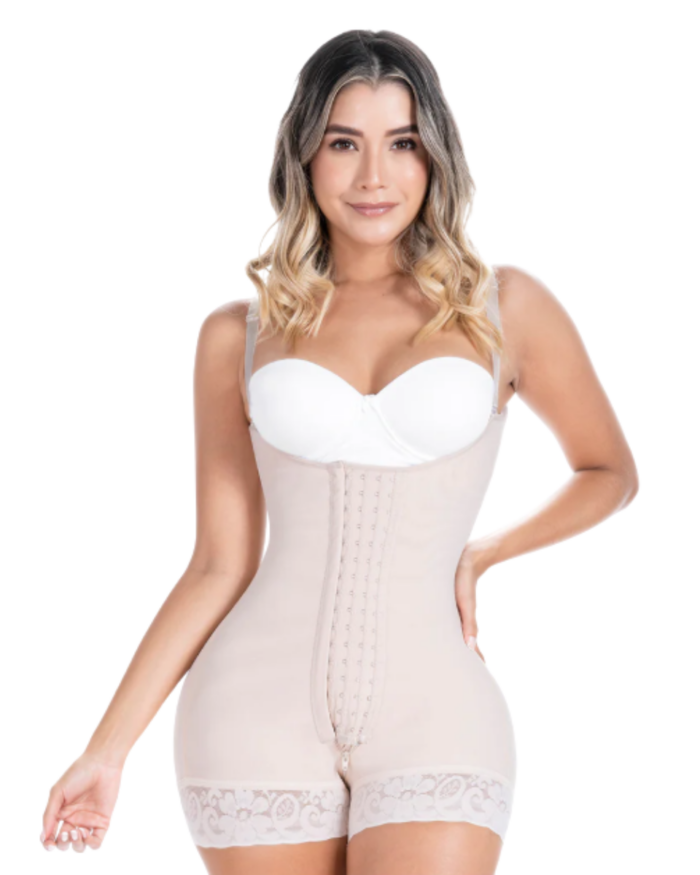 Faja Colombiana de Compresión Alta con Busto Libre y Short