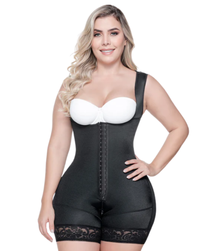 Faja Colombiana de Compresión Alta con Realce de Cintura y Short con Encaje