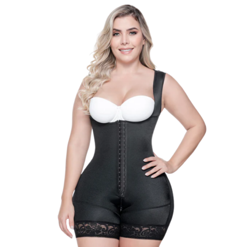 Faja Colombiana de Compresión Alta con Realce de Cintura y Short con Encaje