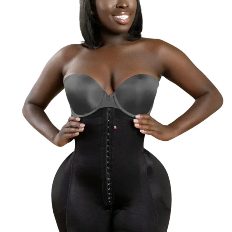 Faja Colombiana Negra Estilo Short con Cinturilla Alta